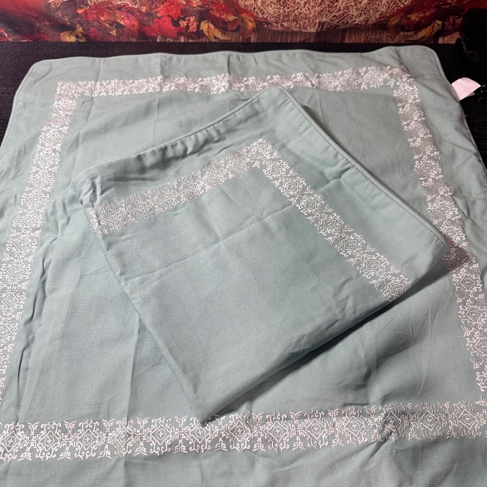 ECHO Embroidered White Frame Euro Sham Seafoam  Stitching Corded Edge Zip 26x26